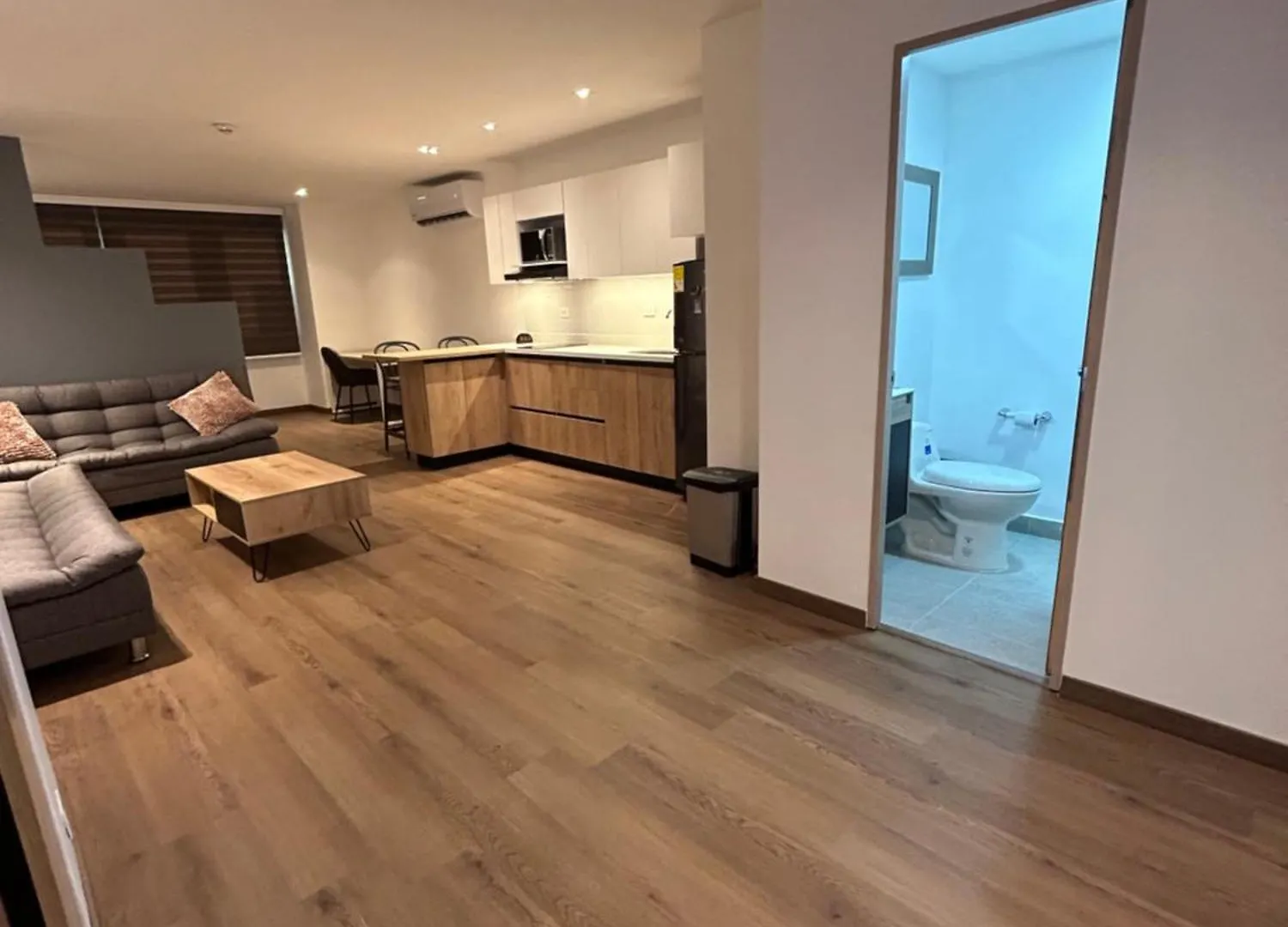 Acogedor Apto A Pasos Del Metro De Medellin Zona Centro Apartment